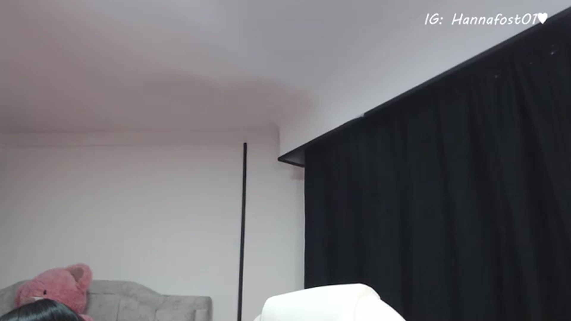 Gallery image thumbnail from hanna_fost's myfreecams stream on, 08/15/2023, 01:24 image 12 of 20