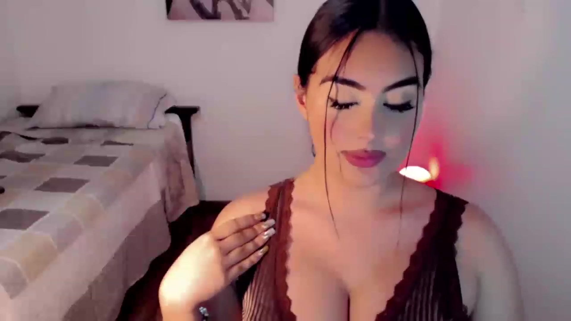 Gallery image thumbnail from hannahill's myfreecams stream on, 12/31/2022, 20:48 image 18 of 20