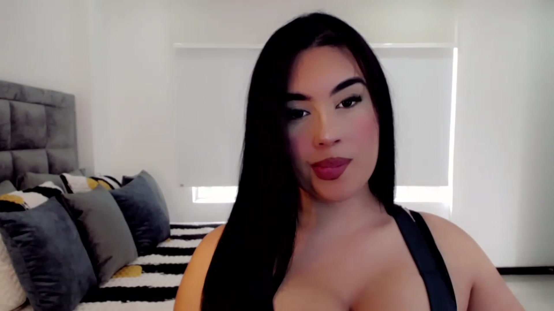 Gallery image thumbnail from hannahill's myfreecams stream on, 01/20/2023, 20:30 image 13 of 20