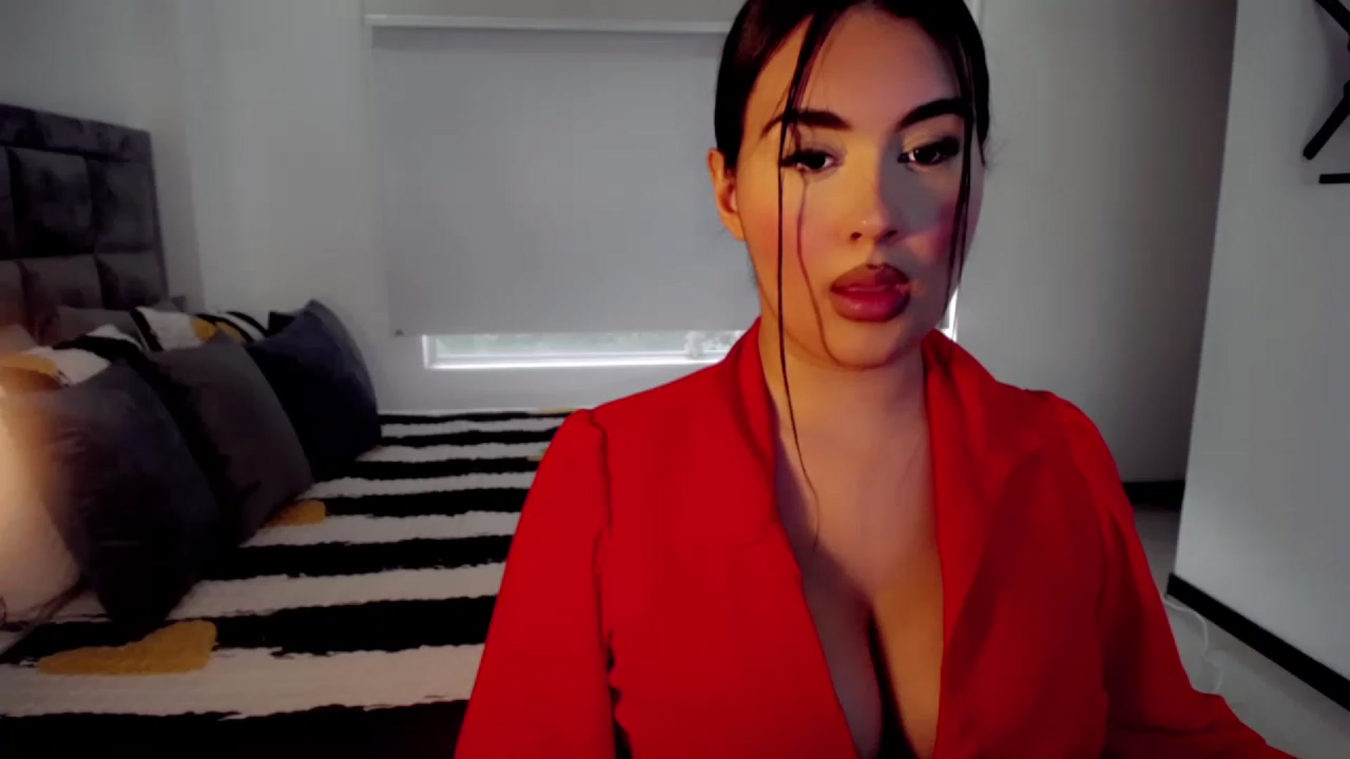 Gallery image thumbnail from hannahill's myfreecams stream on, 01/22/2023, 21:05 image 13 of 20