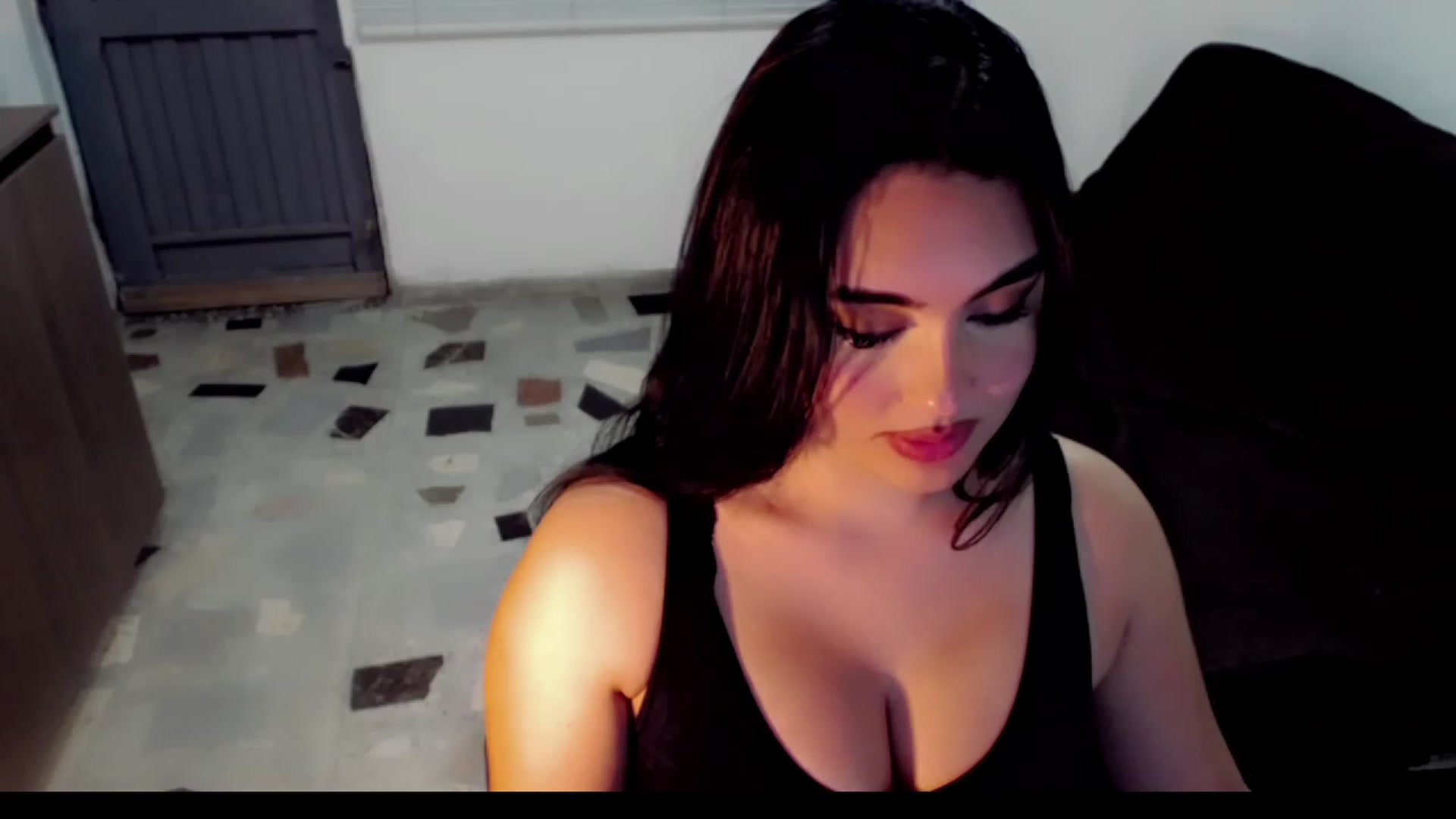 Gallery image thumbnail from hannahill's myfreecams stream on, 01/31/2023, 07:57 image 16 of 20