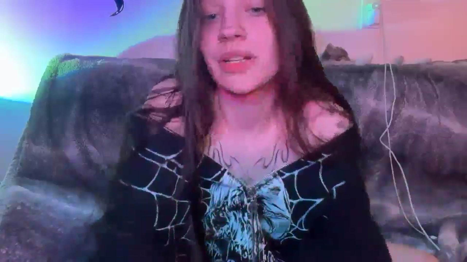 Gallery image thumbnail from hannahtaylor's myfreecams stream on, 04/18/2026, 10:55 image 10 of 20