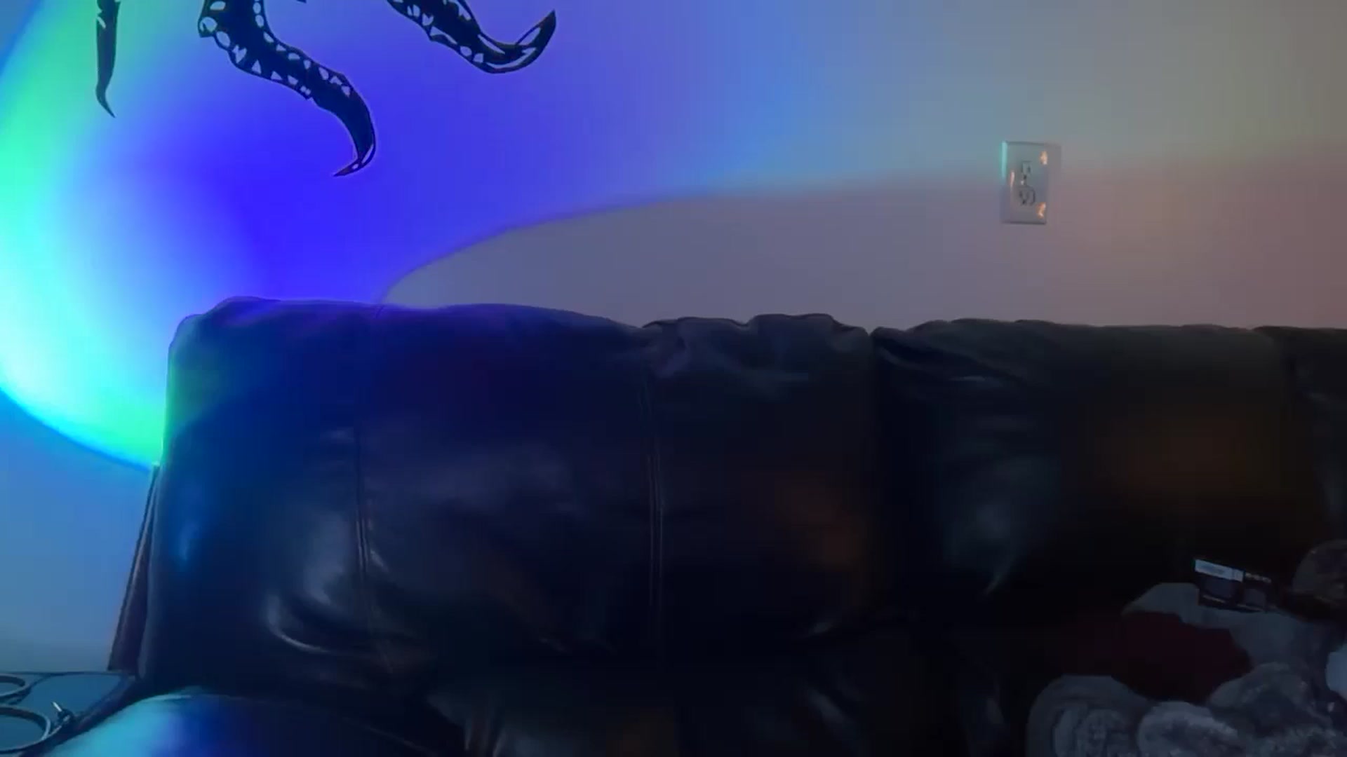 Gallery image thumbnail from hannahtaylor's myfreecams stream on, 05/10/2026, 08:54 image 8 of 20