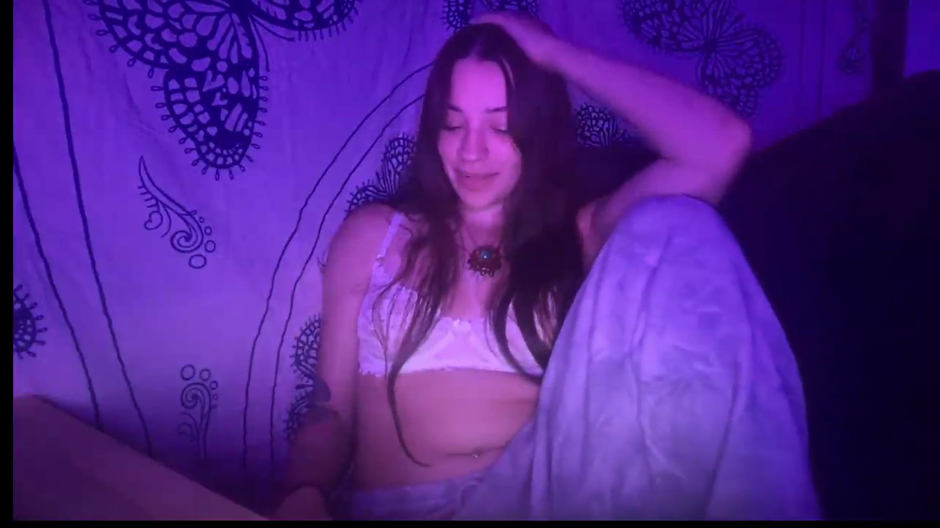 Gallery image thumbnail from hannahtaylor's myfreecams stream on, 07/03/2026, 06:45 image 18 of 20