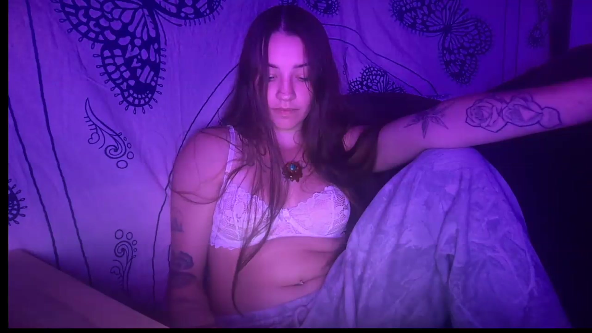 Gallery image thumbnail from hannahtaylor's myfreecams stream on, 07/03/2026, 06:45 image 14 of 20