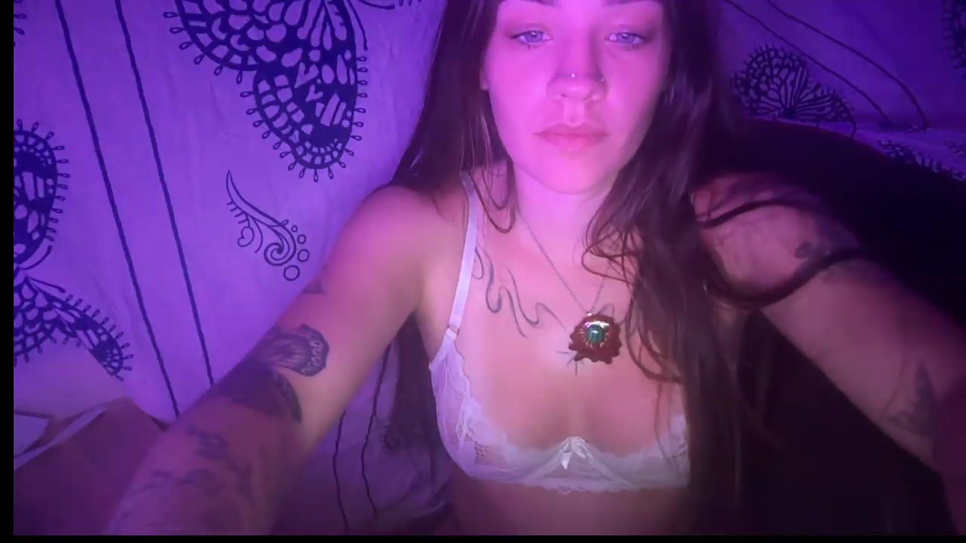 Gallery image thumbnail from hannahtaylor's myfreecams stream on, 07/03/2026, 08:57 image 19 of 20