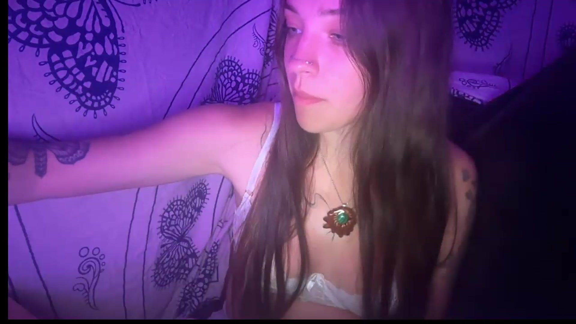 Gallery image thumbnail from hannahtaylor's myfreecams stream on, 07/03/2026, 08:57 image 4 of 20