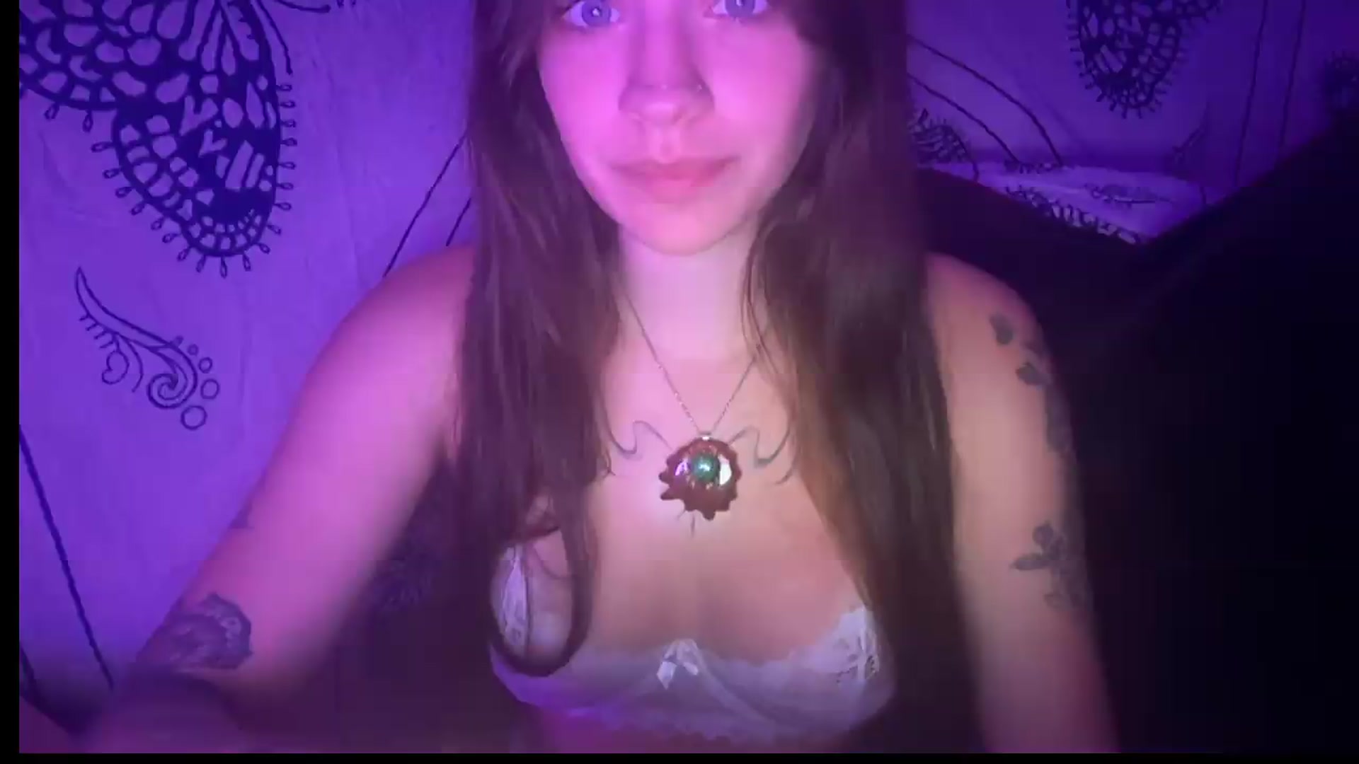 Gallery image thumbnail from hannahtaylor's myfreecams stream on, 07/03/2026, 08:57 image 3 of 20