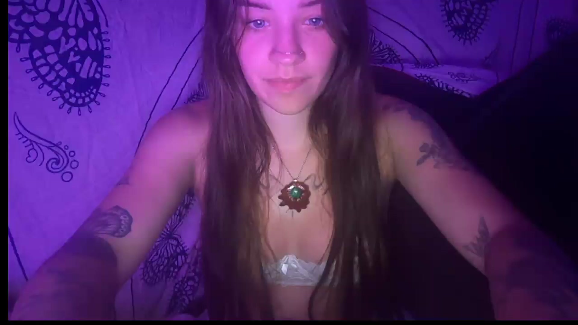 Gallery image thumbnail from hannahtaylor's myfreecams stream on, 07/03/2026, 08:57 image 1 of 20