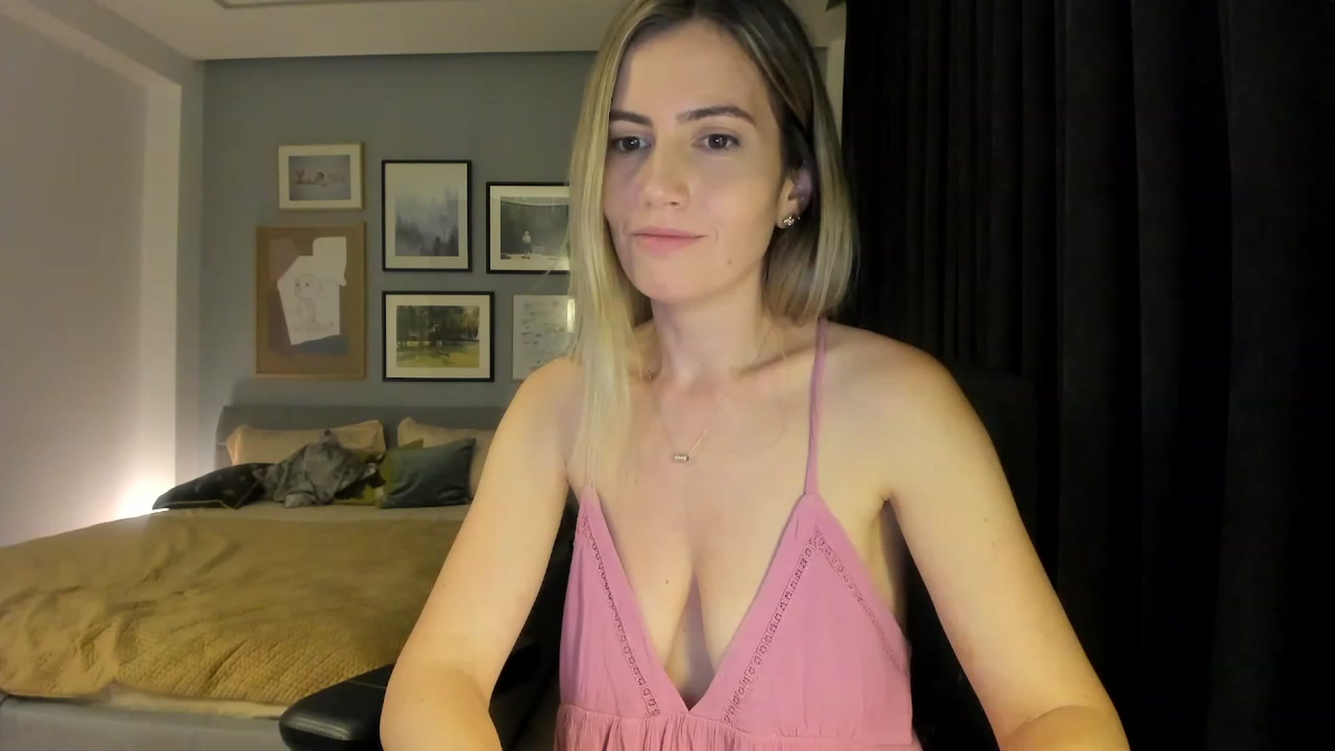 Gallery image thumbnail from happyendings_'s myfreecams stream on, 07/22/2023, 22:04 image 6 of 20