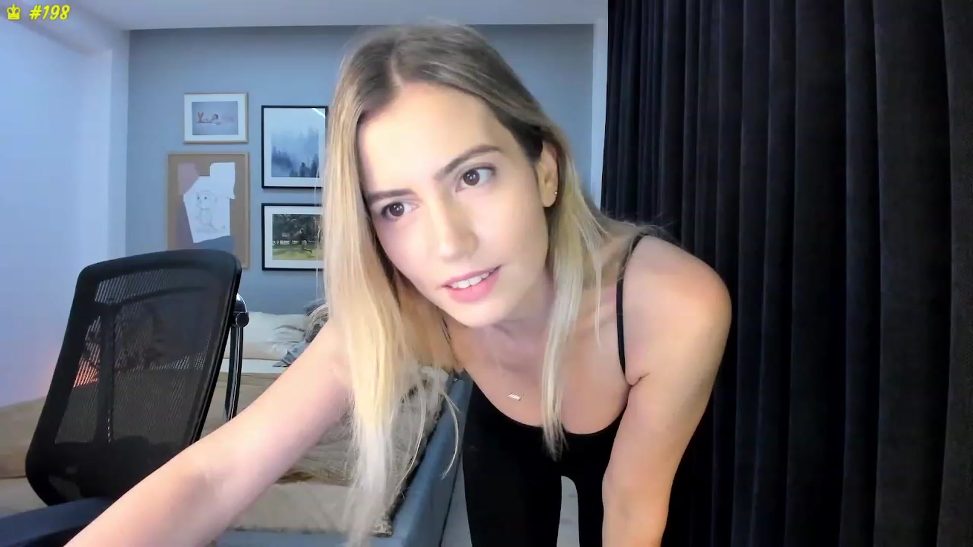 Gallery image thumbnail from happyendings_'s myfreecams stream on, 07/28/2023, 03:56 image 6 of 20
