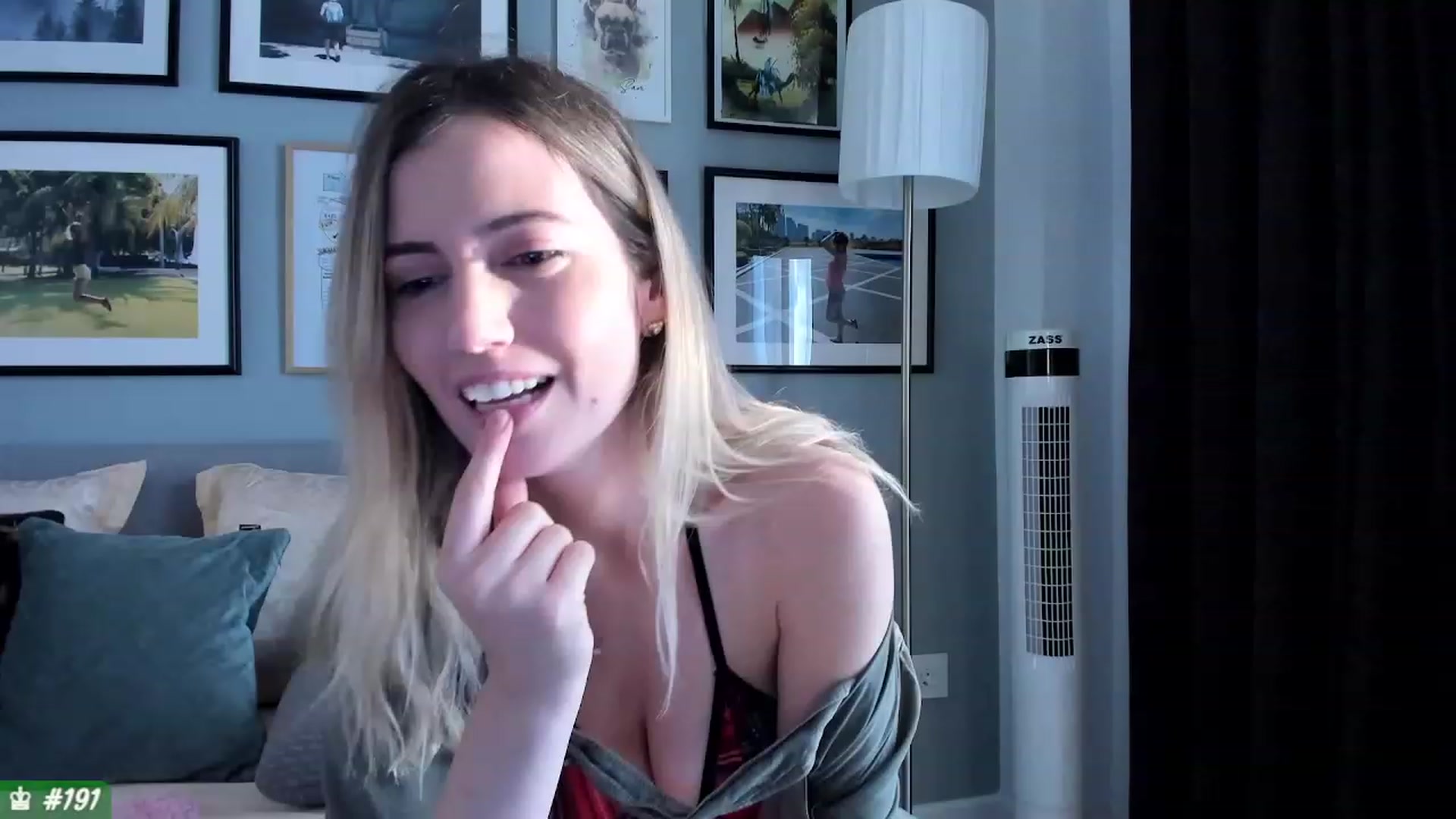 Gallery image thumbnail from happyendings_'s myfreecams stream on, 08/09/2023, 03:54 image 18 of 20