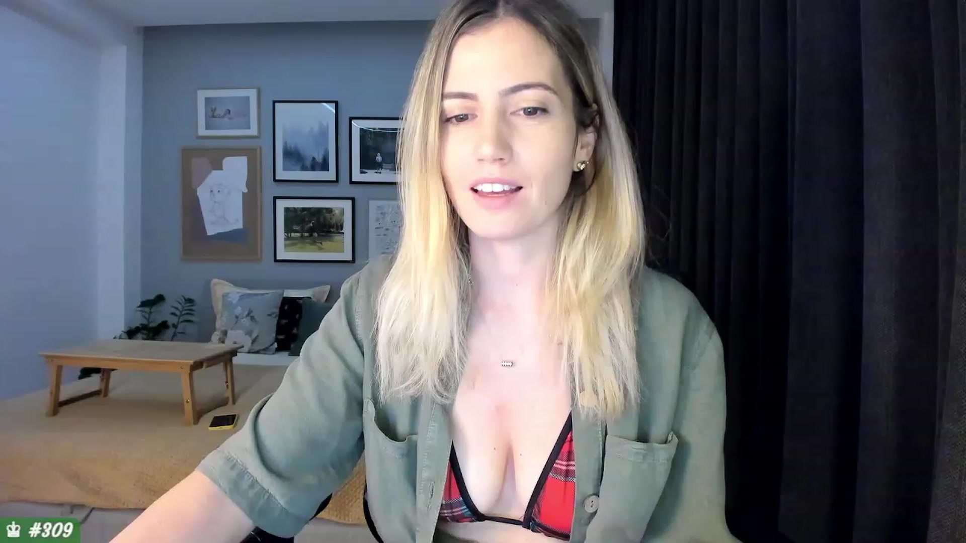 Gallery image thumbnail from happyendings_'s myfreecams stream on, 08/09/2023, 03:54 image 4 of 20