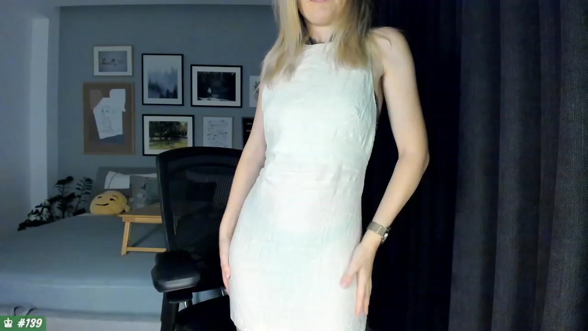 Gallery image thumbnail from happyendings_'s myfreecams stream on, 08/10/2023, 02:40 image 9 of 20