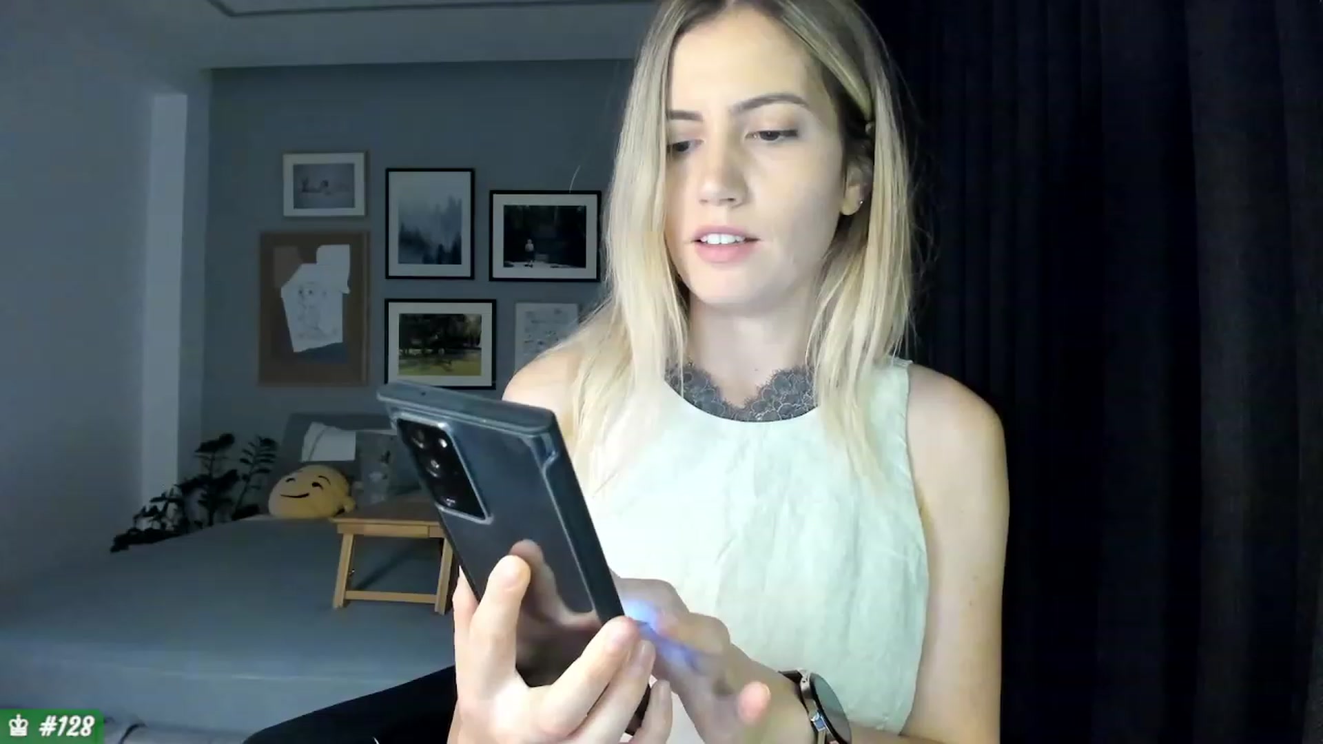 Gallery image thumbnail from happyendings_'s myfreecams stream on, 08/10/2023, 04:20 image 1 of 20