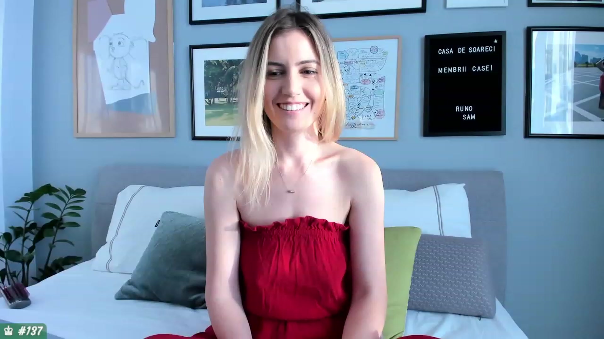 Gallery image thumbnail from happyendings_'s myfreecams stream on, 08/12/2023, 04:41 image 12 of 20