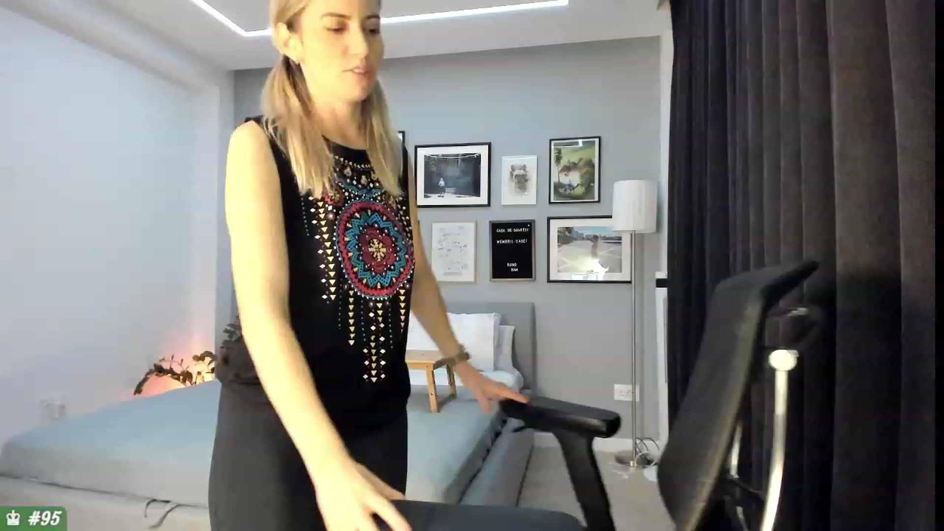 Gallery image thumbnail from happyendings_'s myfreecams stream on, 08/18/2023, 05:33 image 6 of 20