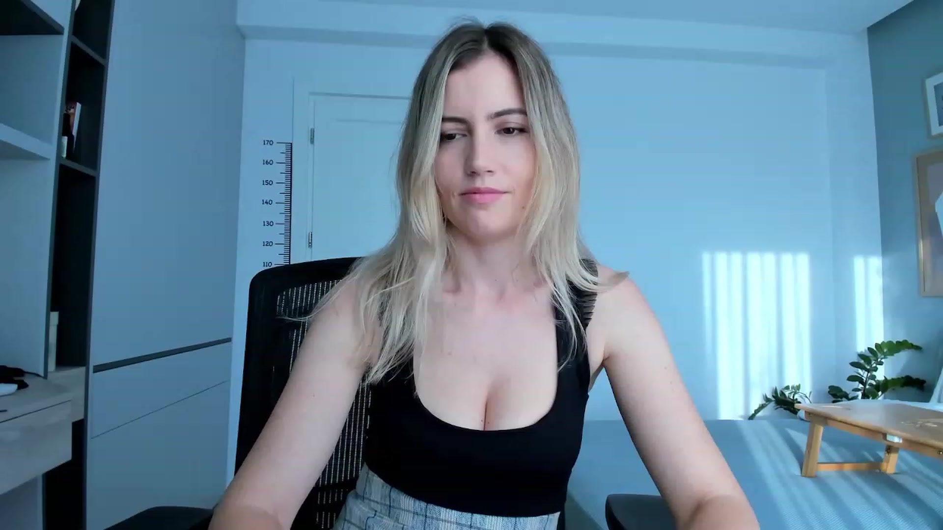 Gallery image thumbnail from happyendings_'s myfreecams stream on, 08/24/2023, 04:39 image 20 of 20