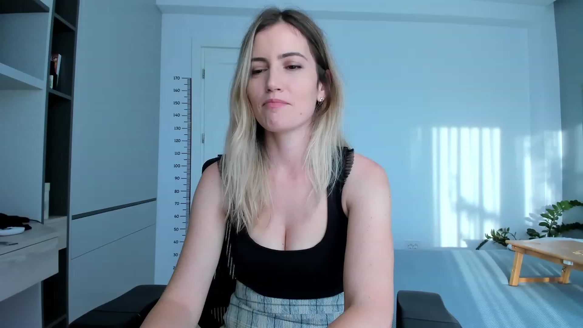 Gallery image thumbnail from happyendings_'s myfreecams stream on, 08/24/2023, 04:39 image 17 of 20