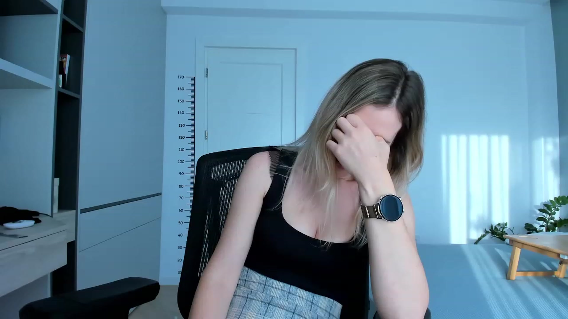 Gallery image thumbnail from happyendings_'s myfreecams stream on, 08/24/2023, 04:39 image 19 of 20