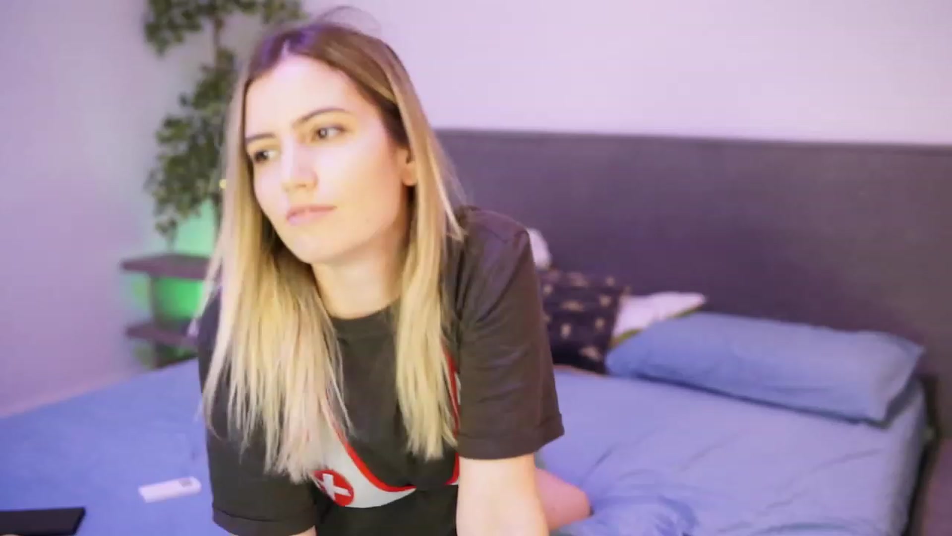 Gallery image thumbnail from happyendings_'s myfreecams stream on, 08/27/2023, 05:58 image 5 of 20