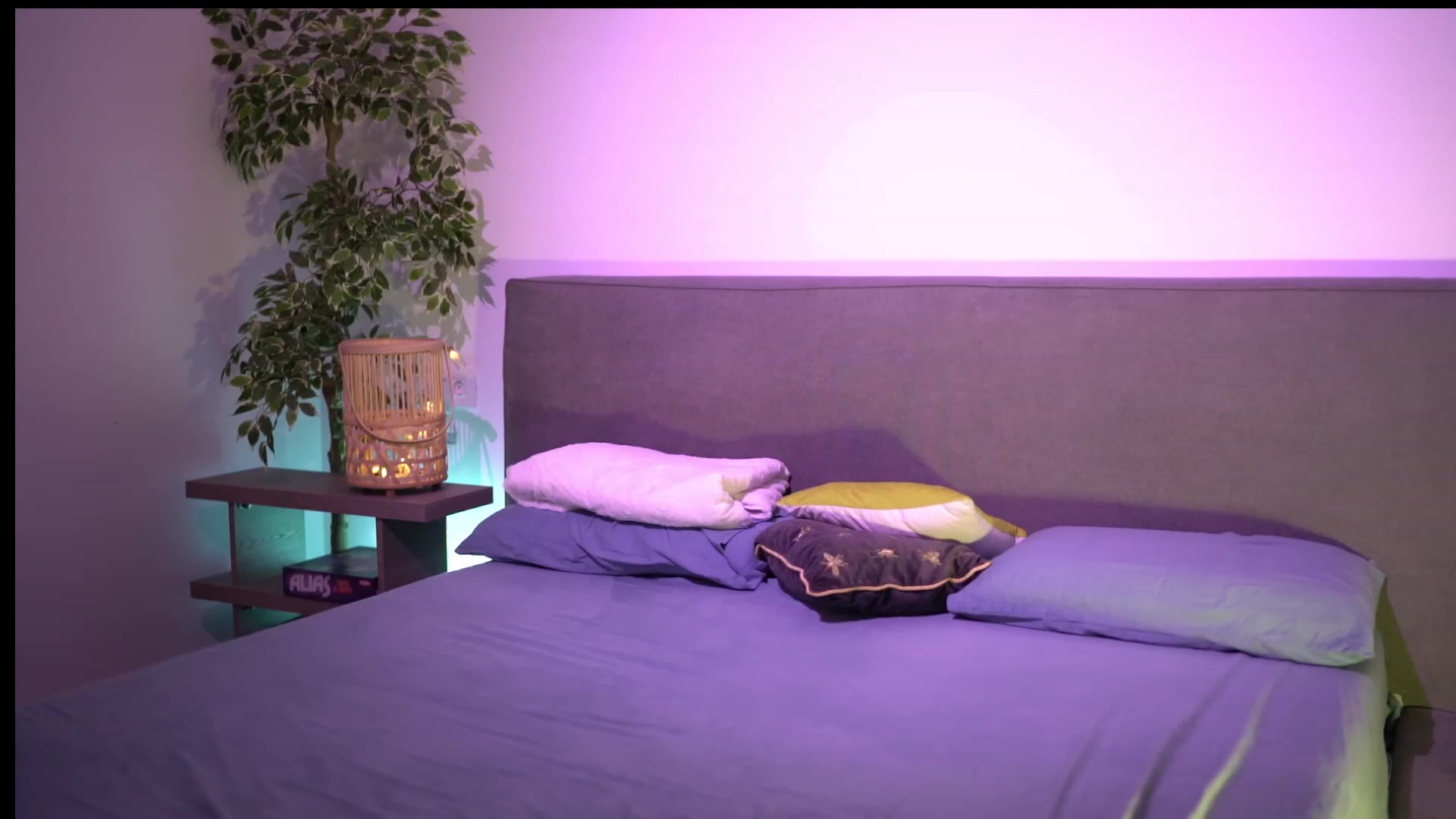 Gallery image thumbnail from happyendings_'s myfreecams stream on, 08/28/2023, 03:09 image 1 of 20