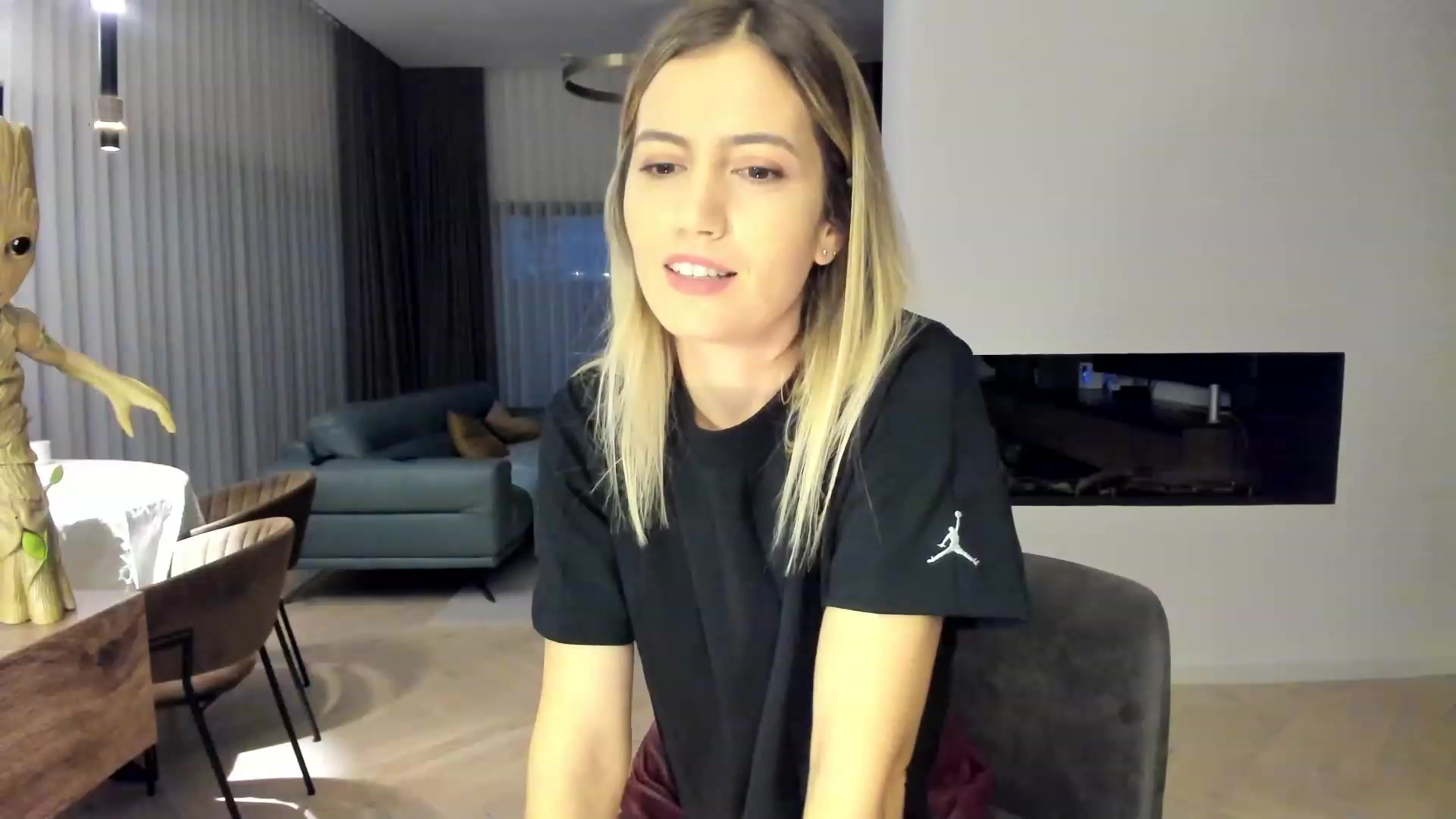 Gallery image thumbnail from happyendings_'s myfreecams stream on, 08/29/2023, 05:16 image 2 of 20