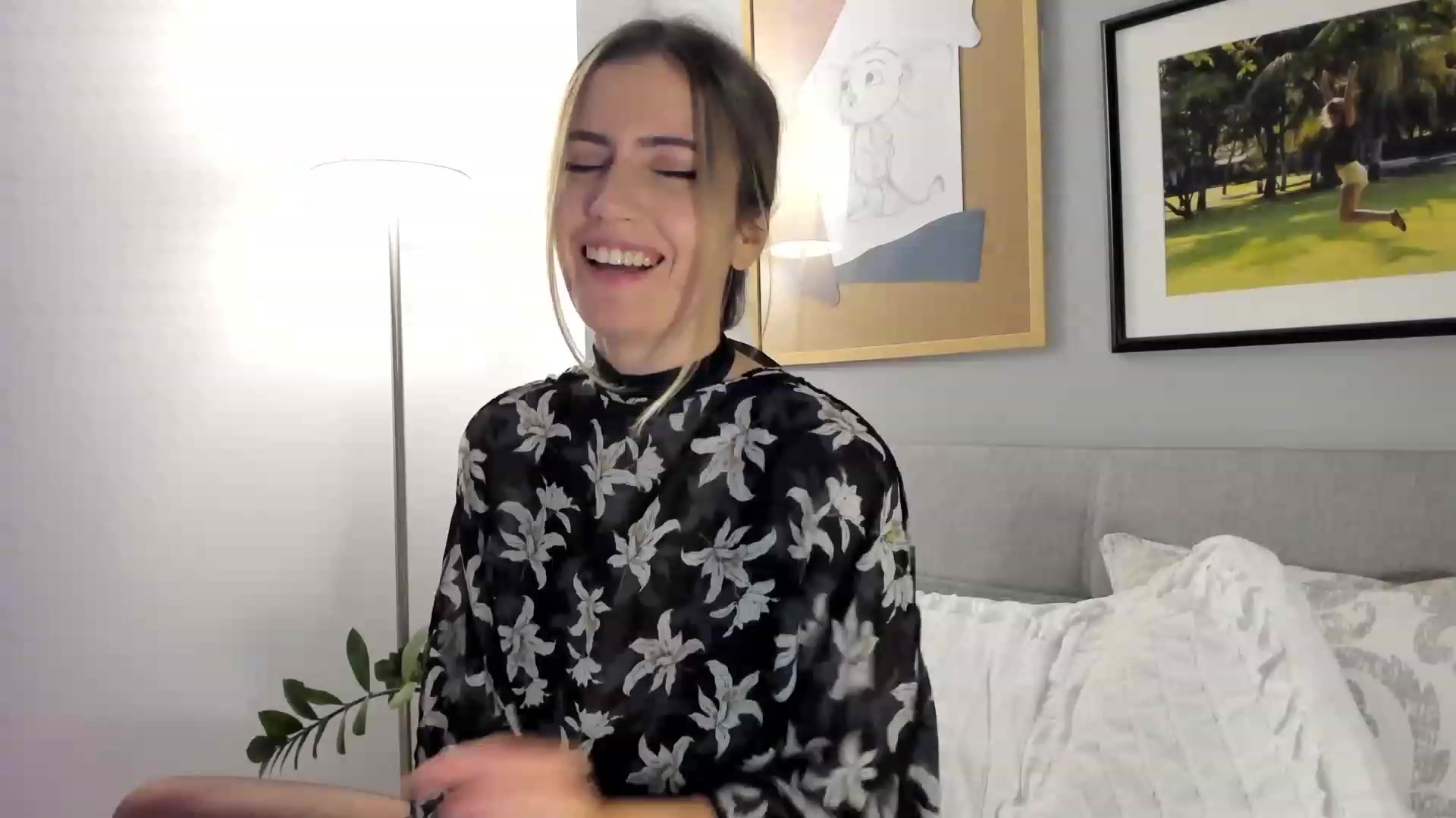 Gallery image thumbnail from happyendings_'s myfreecams stream on, 09/26/2023, 05:05 image 18 of 20