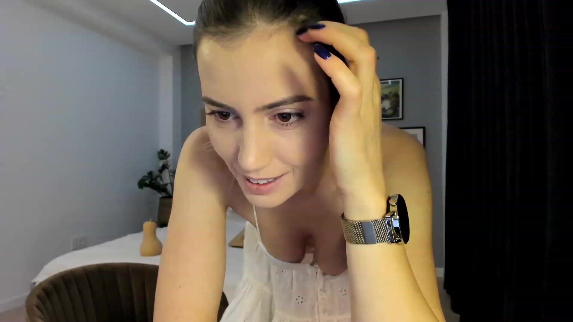 Gallery image thumbnail from happyendings_'s myfreecams stream on, 10/06/2023, 03:43 image 16 of 20