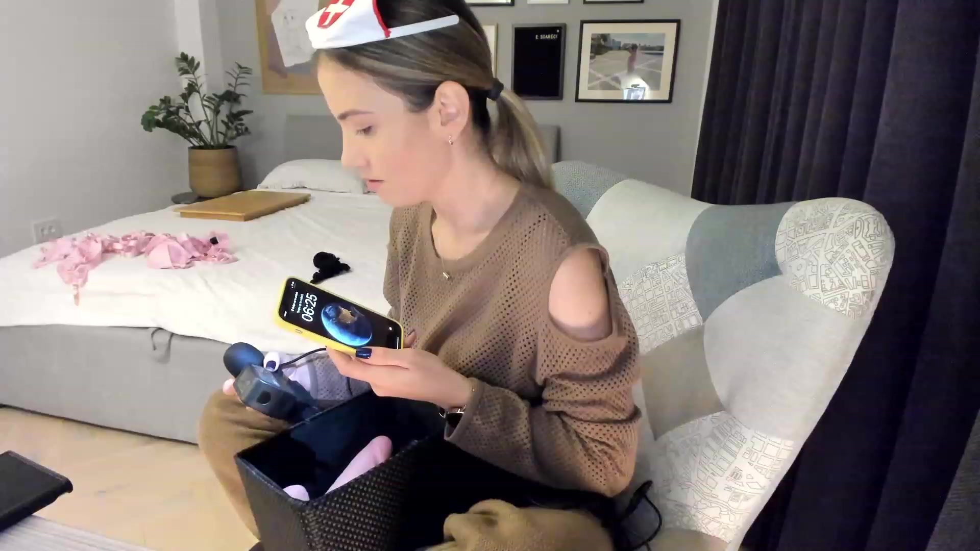 Gallery image thumbnail from happyendings_'s myfreecams stream on, 10/07/2023, 04:28 image 3 of 20
