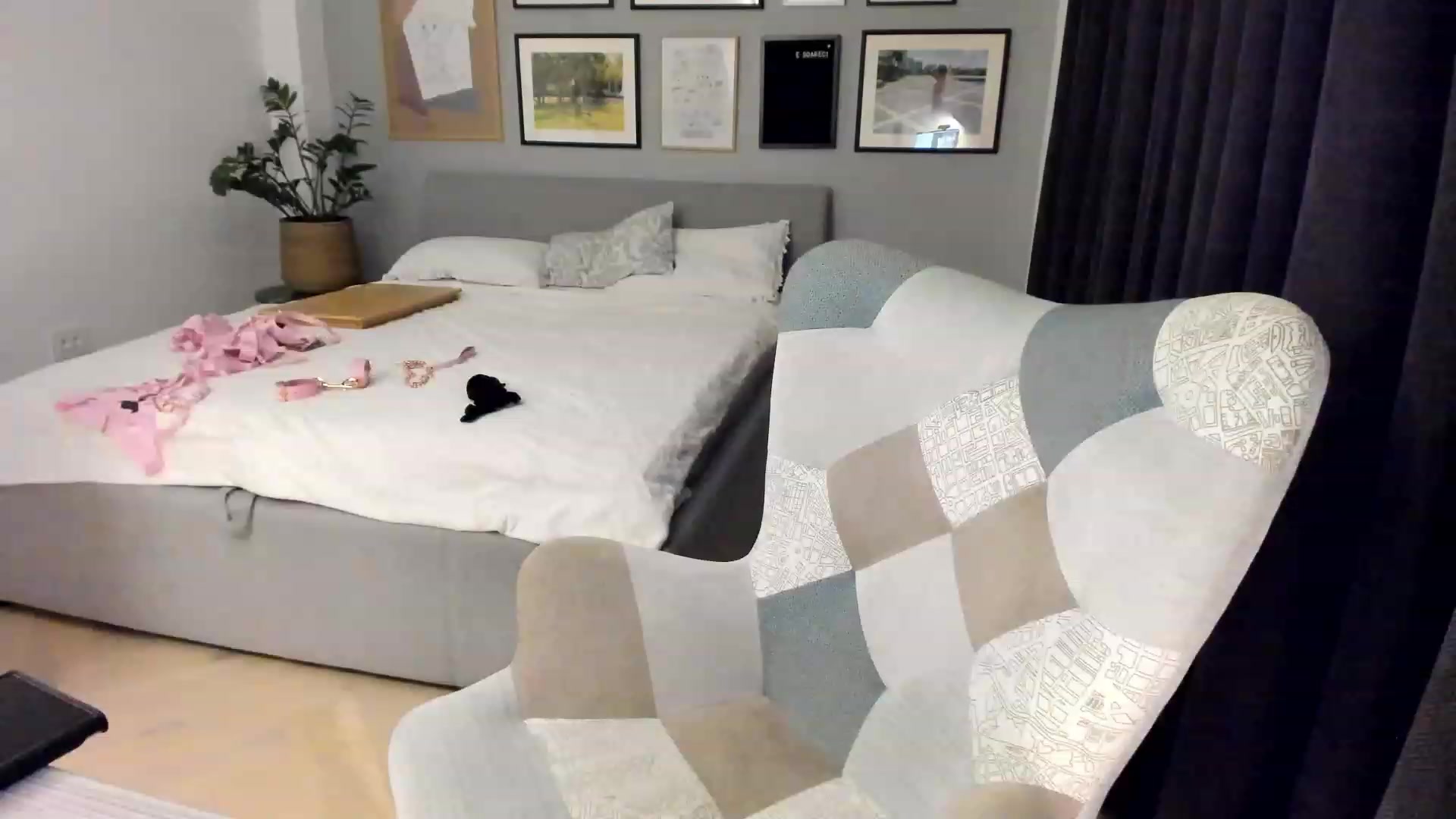Gallery image thumbnail from happyendings_'s myfreecams stream on, 10/07/2023, 04:28 image 5 of 20