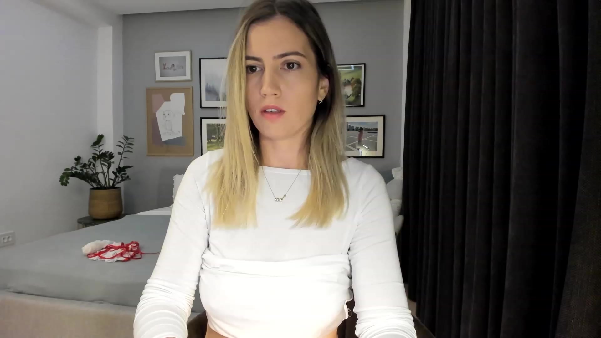 Gallery image thumbnail from happyendings_'s myfreecams stream on, 10/13/2023, 05:12 image 1 of 20