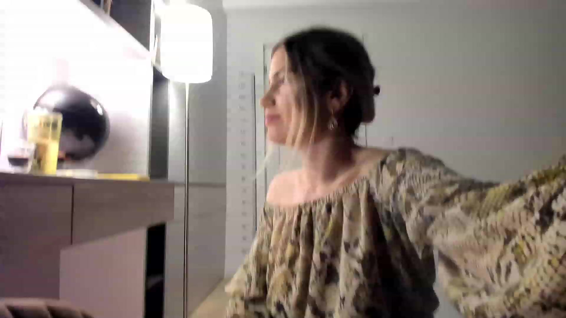 Gallery image thumbnail from happyendings_'s myfreecams stream on, 10/18/2023, 02:42 image 1 of 20