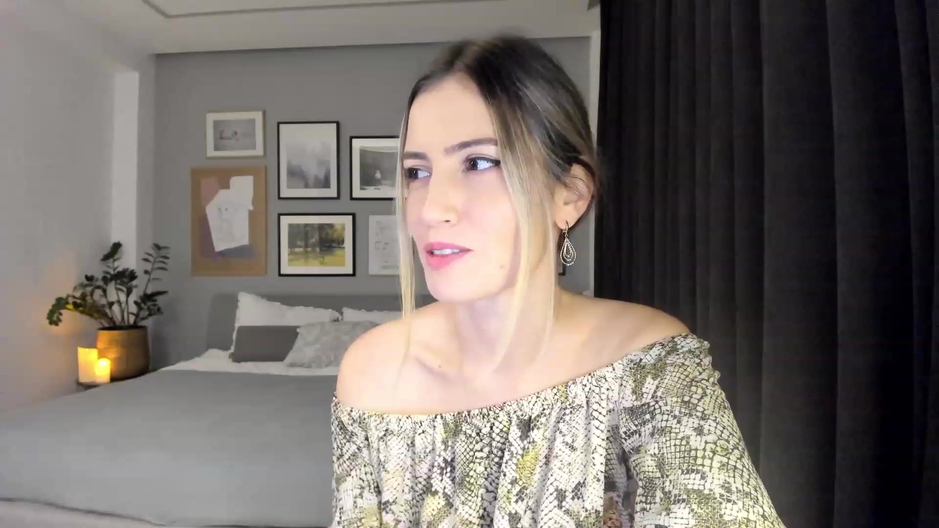 Gallery image thumbnail from happyendings_'s myfreecams stream on, 10/18/2023, 02:42 image 19 of 20