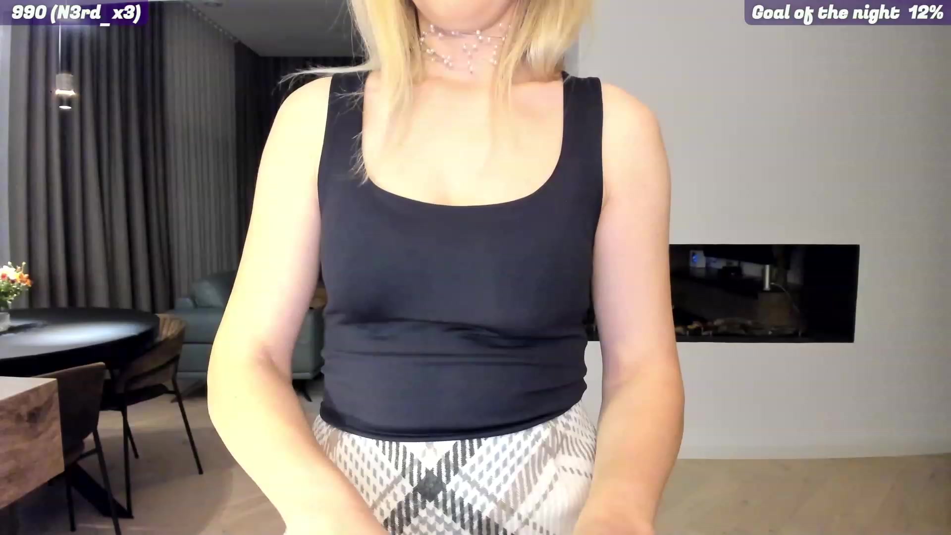 Gallery image thumbnail from happyendings_'s myfreecams stream on, 10/21/2023, 04:50 image 5 of 20