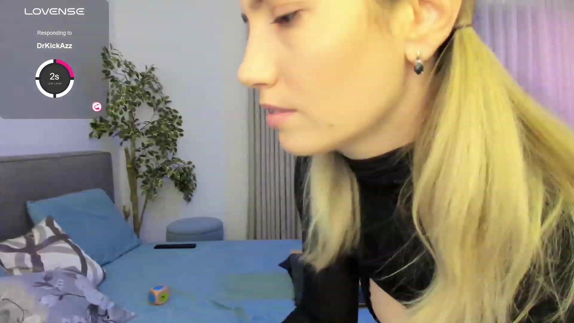Gallery image thumbnail from happyendings_'s myfreecams stream on, 10/28/2023, 03:36 image 17 of 20