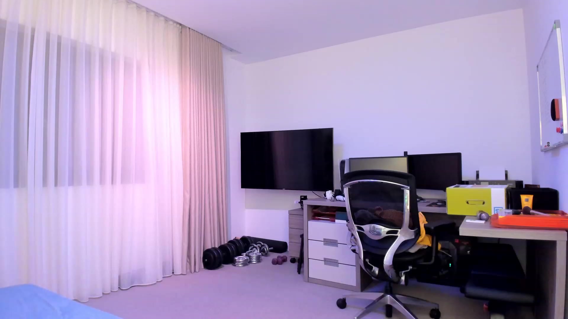 Gallery image thumbnail from happyendings_'s myfreecams stream on, 10/28/2023, 04:43 image 20 of 20