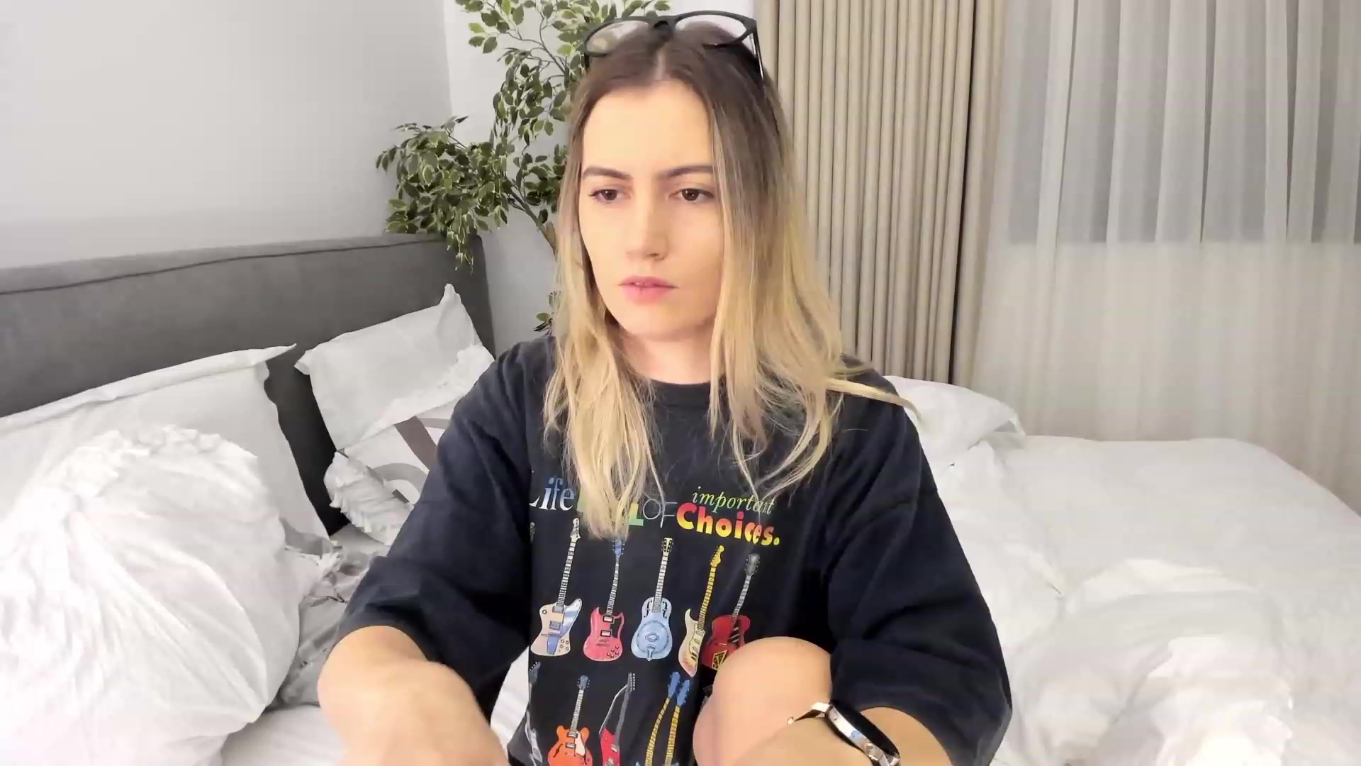 Gallery image thumbnail from happyendings_'s myfreecams stream on, 11/10/2023, 05:10 image 10 of 20