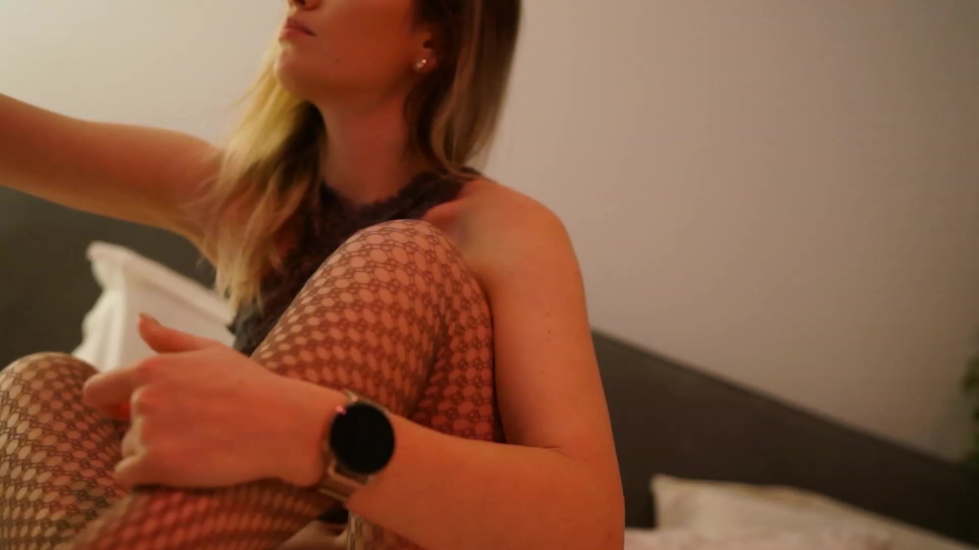 Gallery image thumbnail from happyendings_'s myfreecams stream on, 11/12/2023, 06:18 image 10 of 20