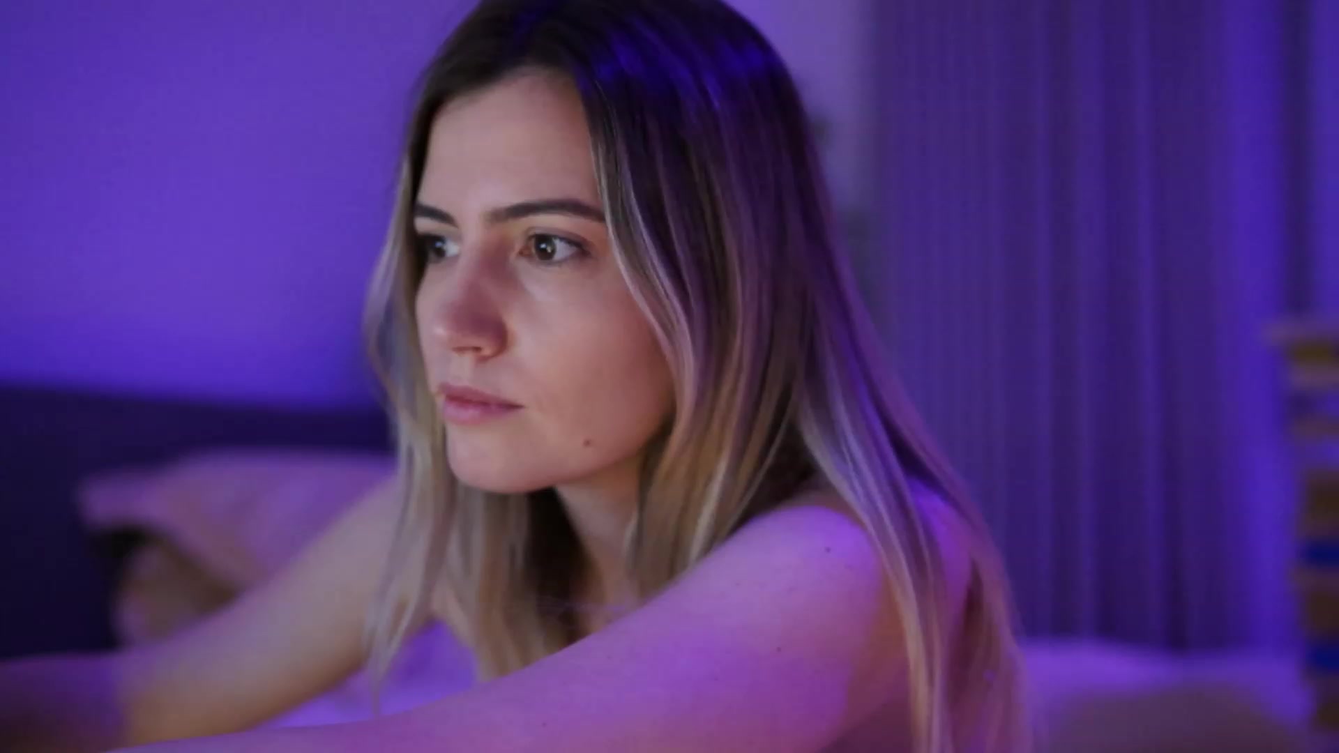 Gallery image thumbnail from happyendings_'s myfreecams stream on, 11/19/2023, 06:24 image 19 of 20