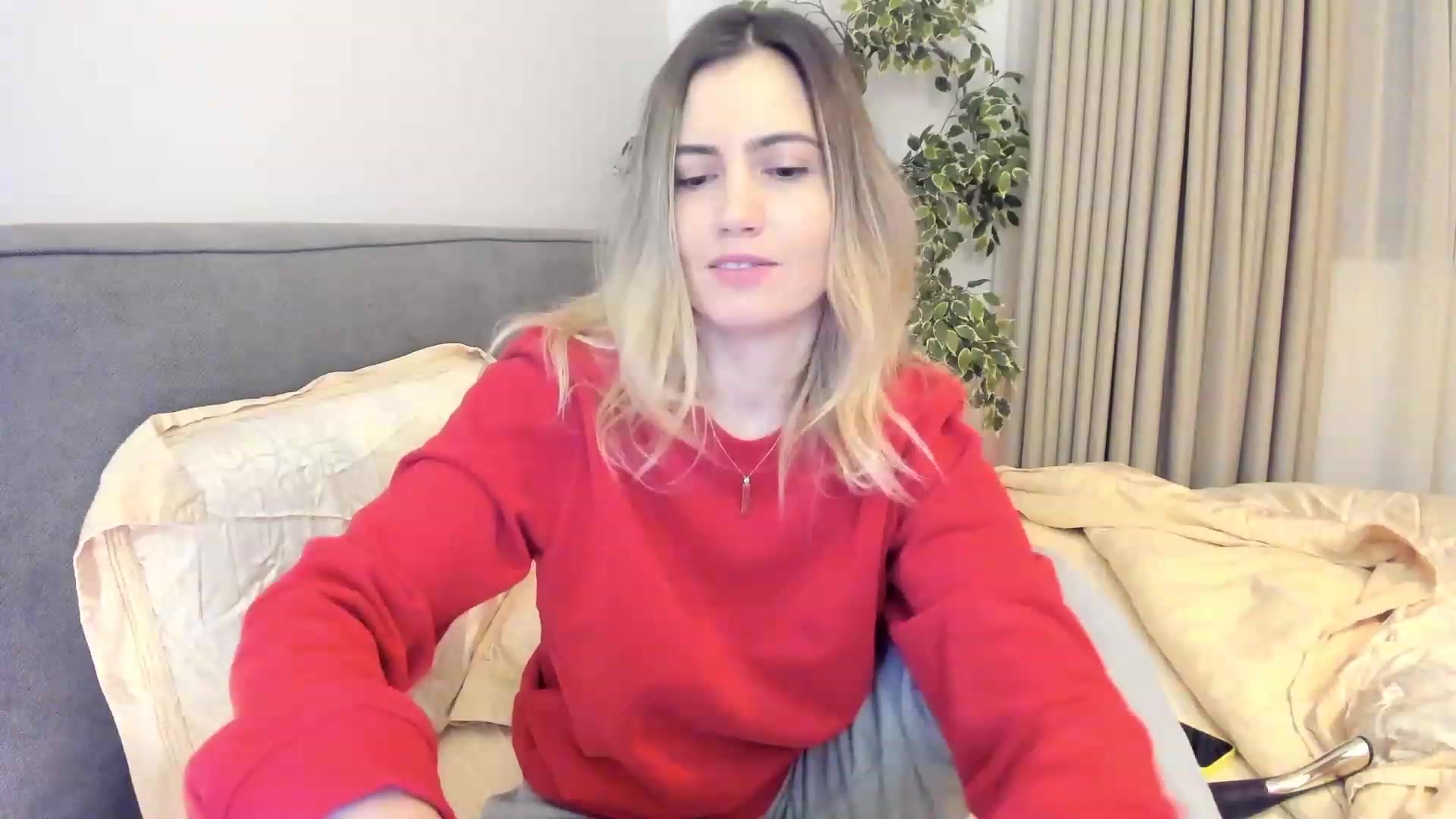 Gallery image thumbnail from happyendings_'s myfreecams stream on, 11/23/2023, 04:24 image 11 of 20