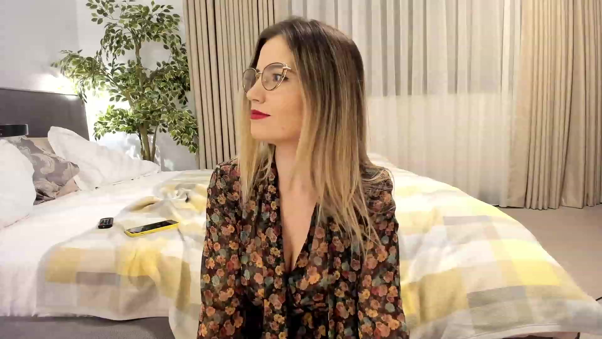 Gallery image thumbnail from happyendings_'s myfreecams stream on, 11/29/2023, 06:59 image 5 of 20