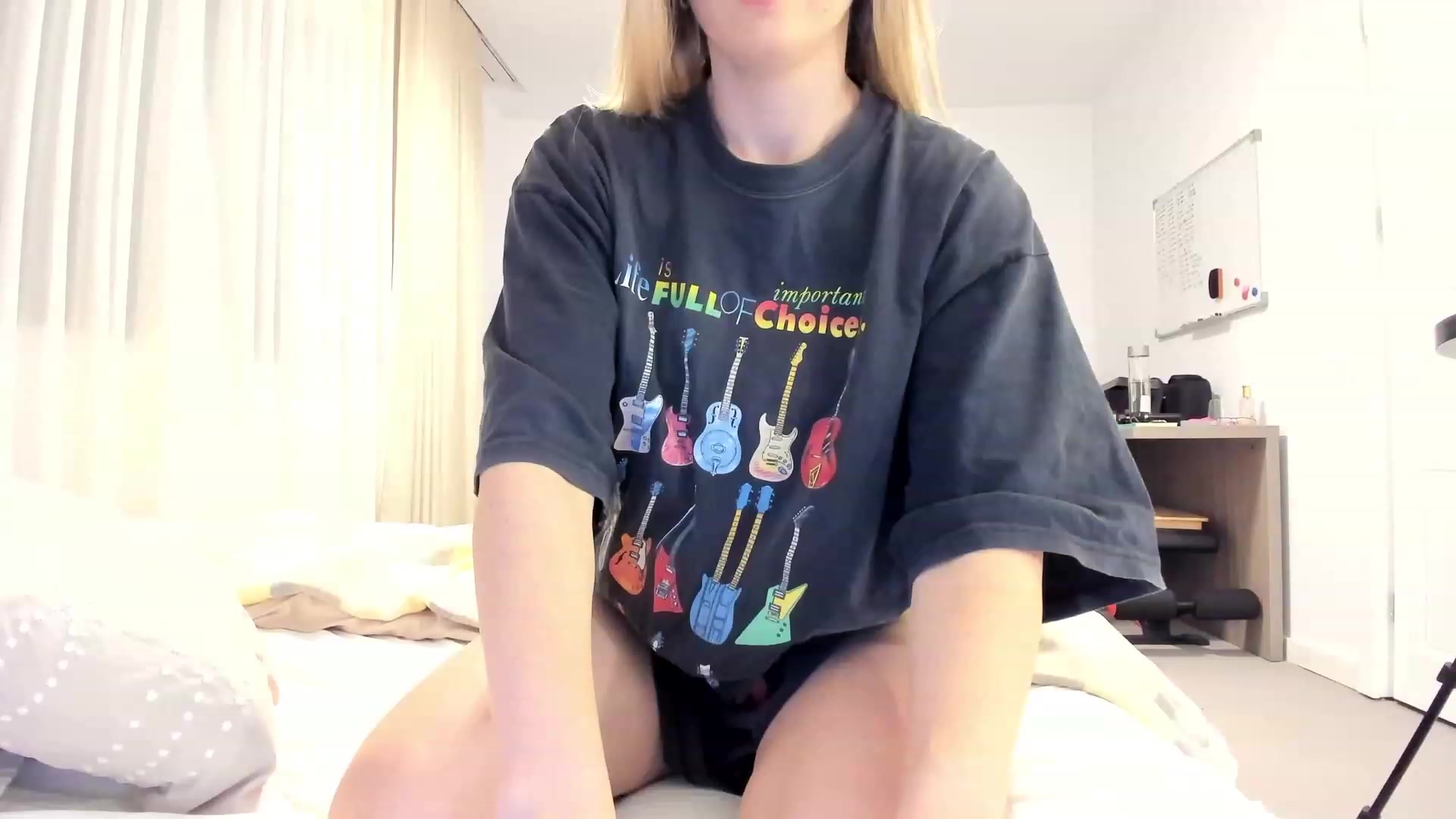 Gallery image thumbnail from happyendings_'s myfreecams stream on, 11/30/2023, 05:02 image 16 of 20