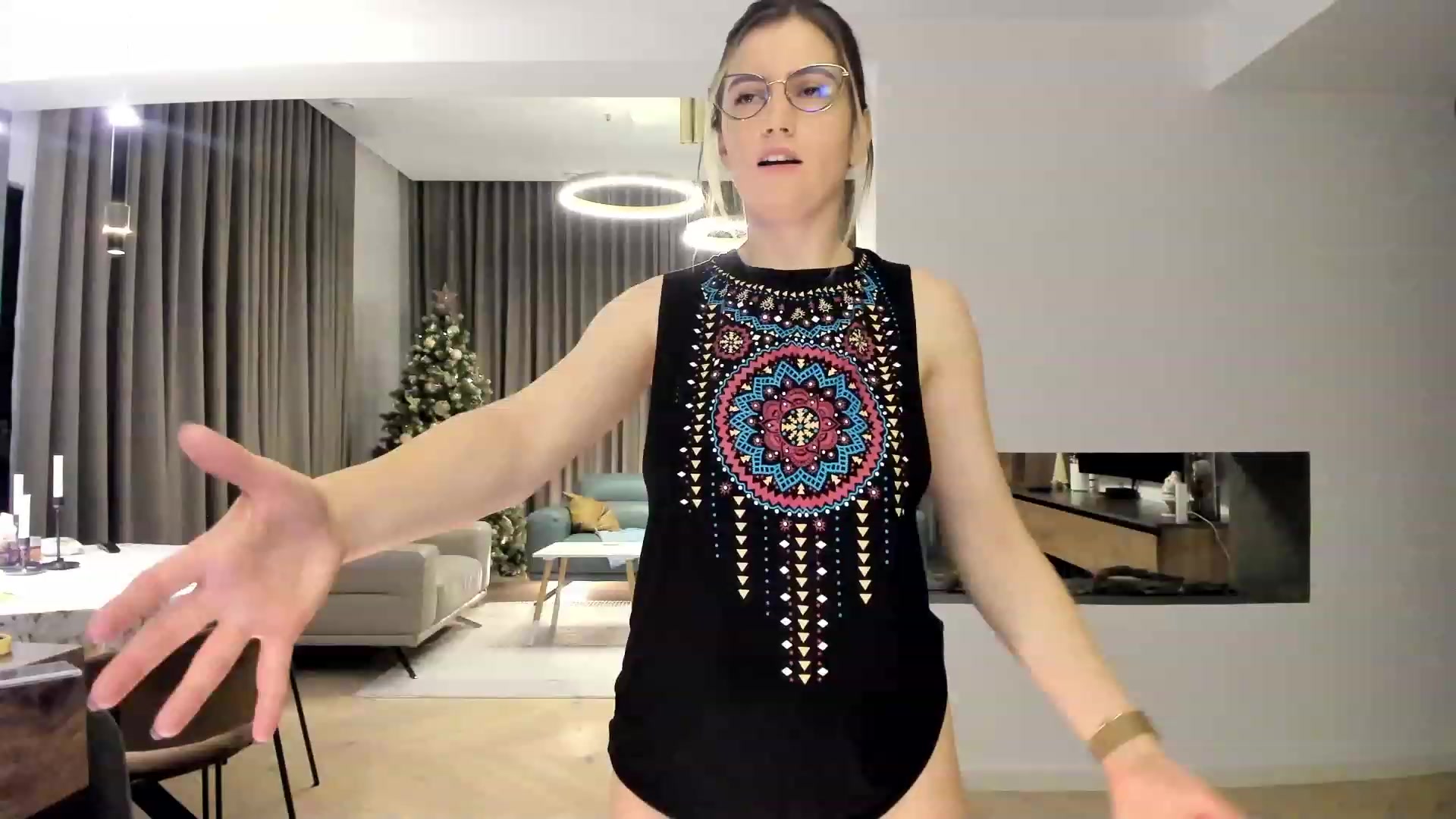Gallery image thumbnail from happyendings_'s myfreecams stream on, 12/20/2023, 05:59 image 4 of 20