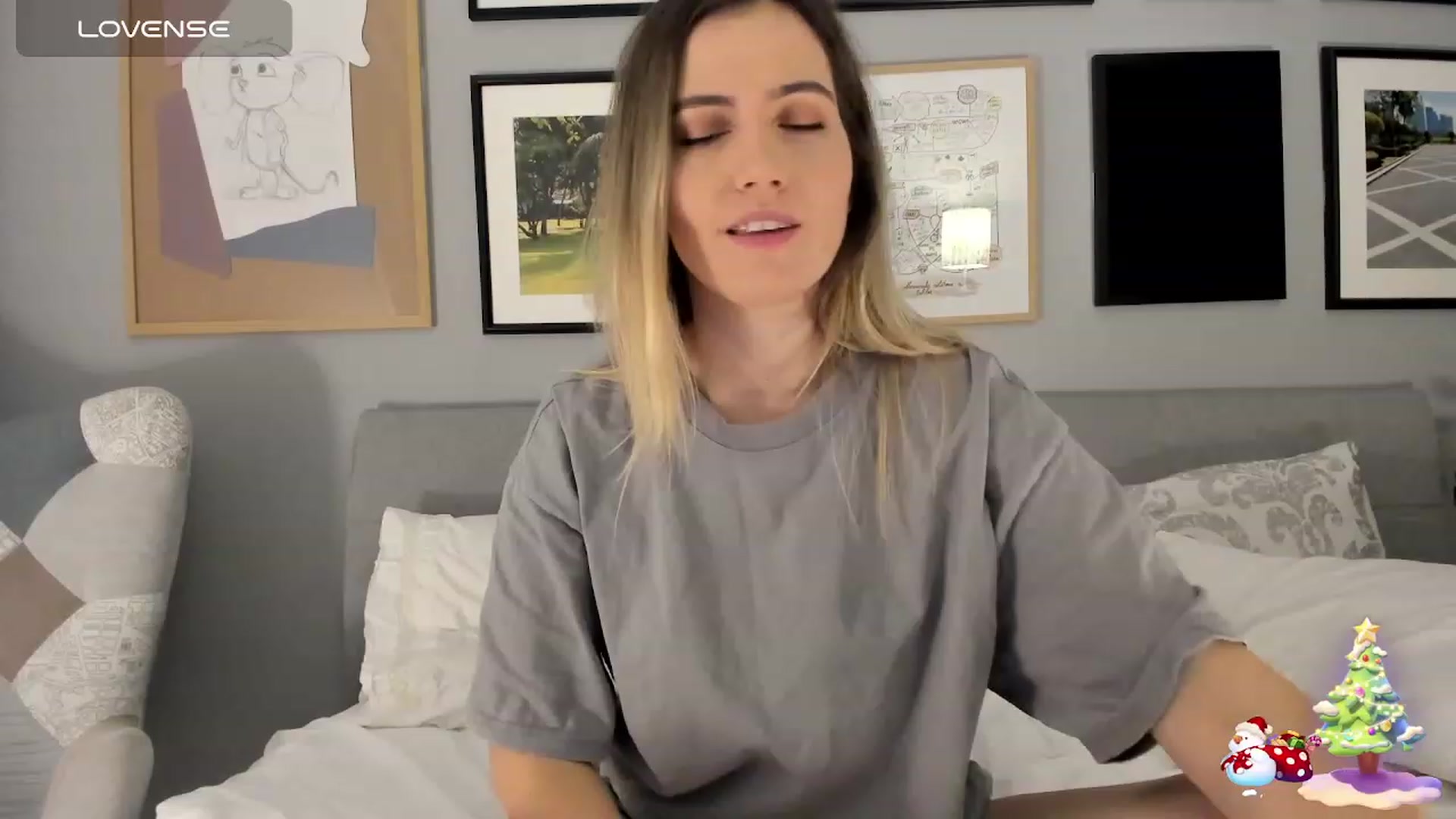 Gallery image thumbnail from happyendings_'s myfreecams stream on, 12/21/2023, 04:54 image 9 of 20