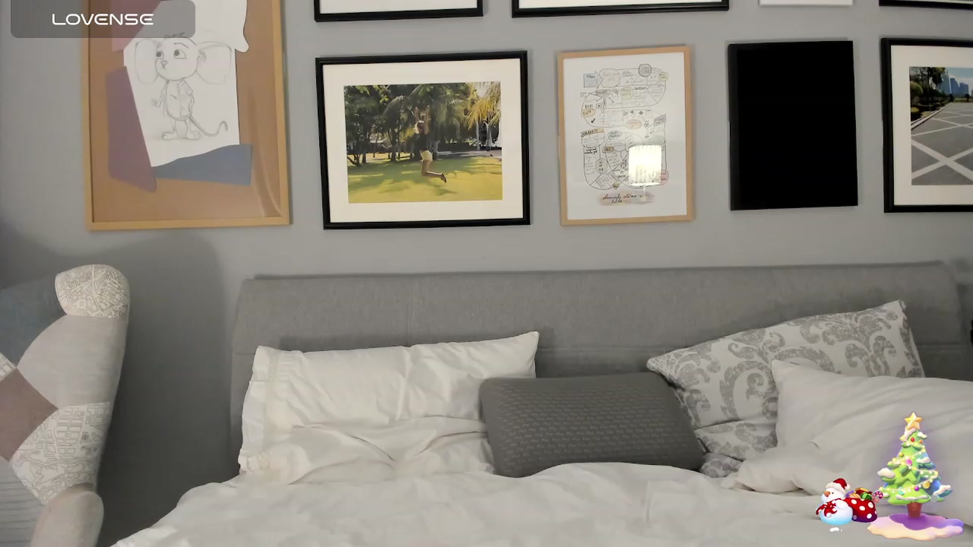 Gallery image thumbnail from happyendings_'s myfreecams stream on, 12/21/2023, 04:54 image 13 of 20