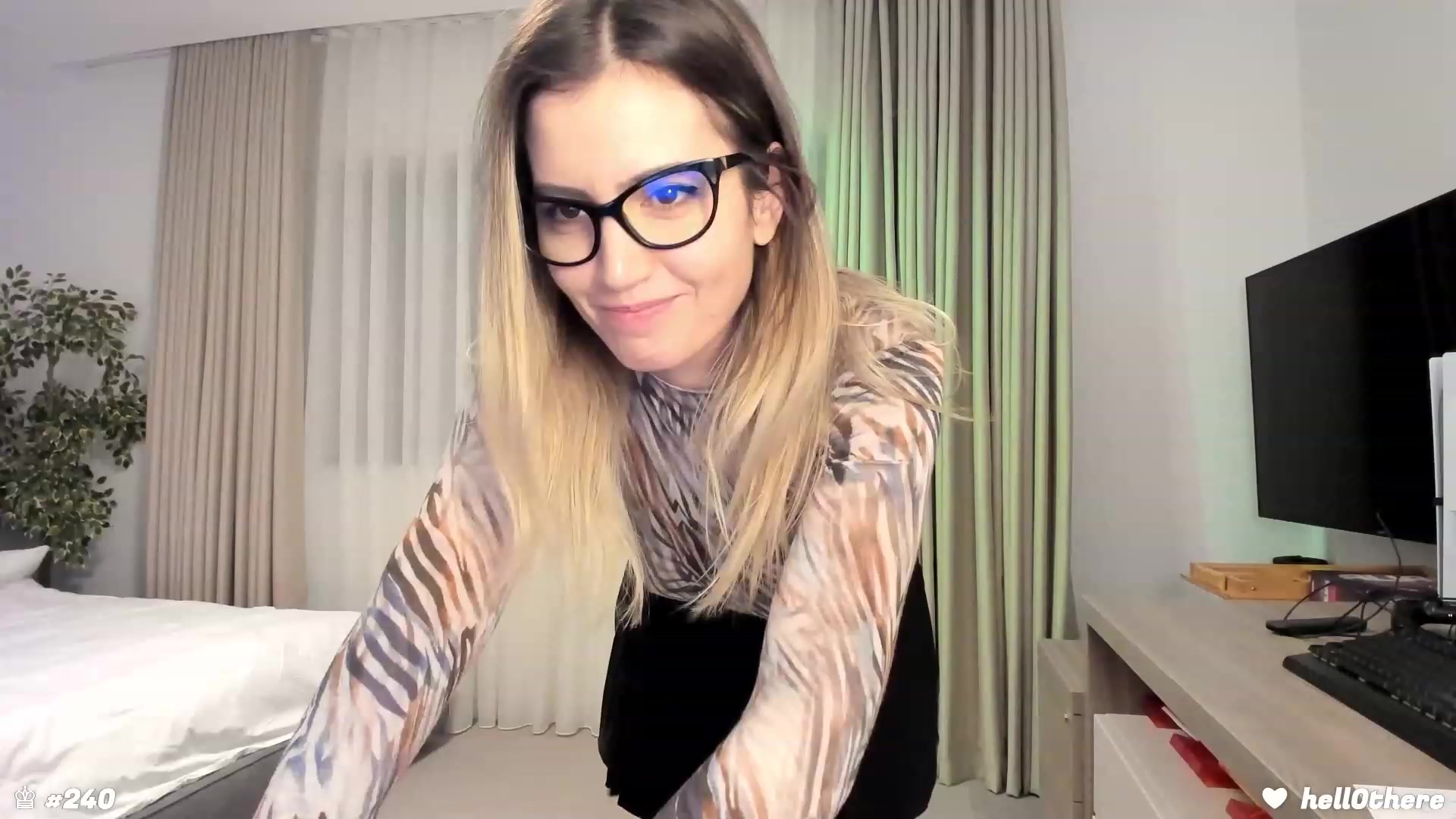 Gallery image thumbnail from happyendings_'s myfreecams stream on, 01/07/2024, 05:14 image 18 of 20