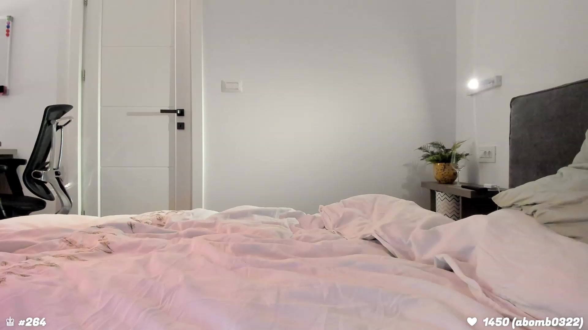 Gallery image thumbnail from happyendings_'s myfreecams stream on, 01/27/2024, 24:01 image 16 of 20