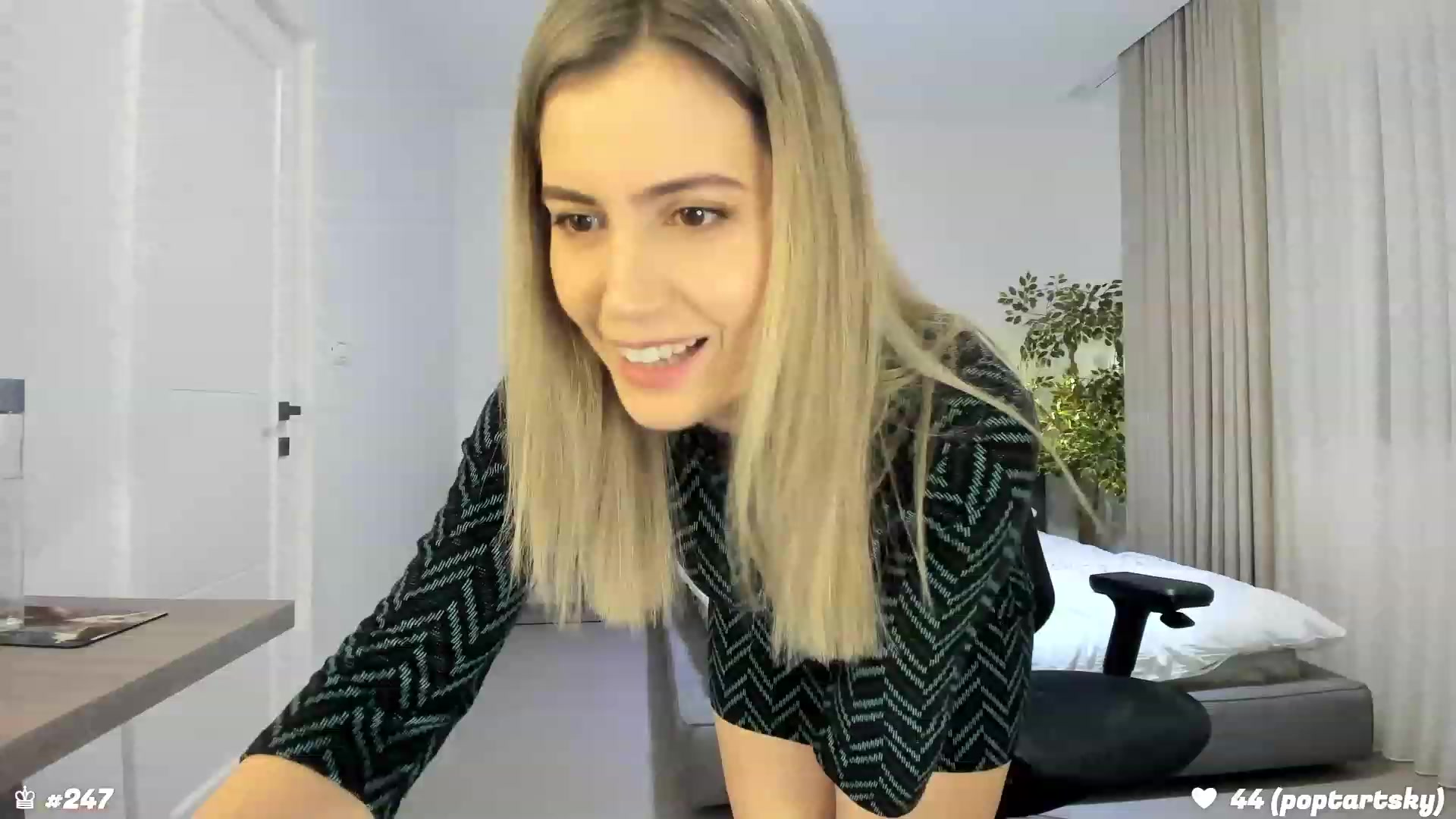 Gallery image thumbnail from happyendings_'s myfreecams stream on, 01/29/2024, 22:06 image 13 of 20
