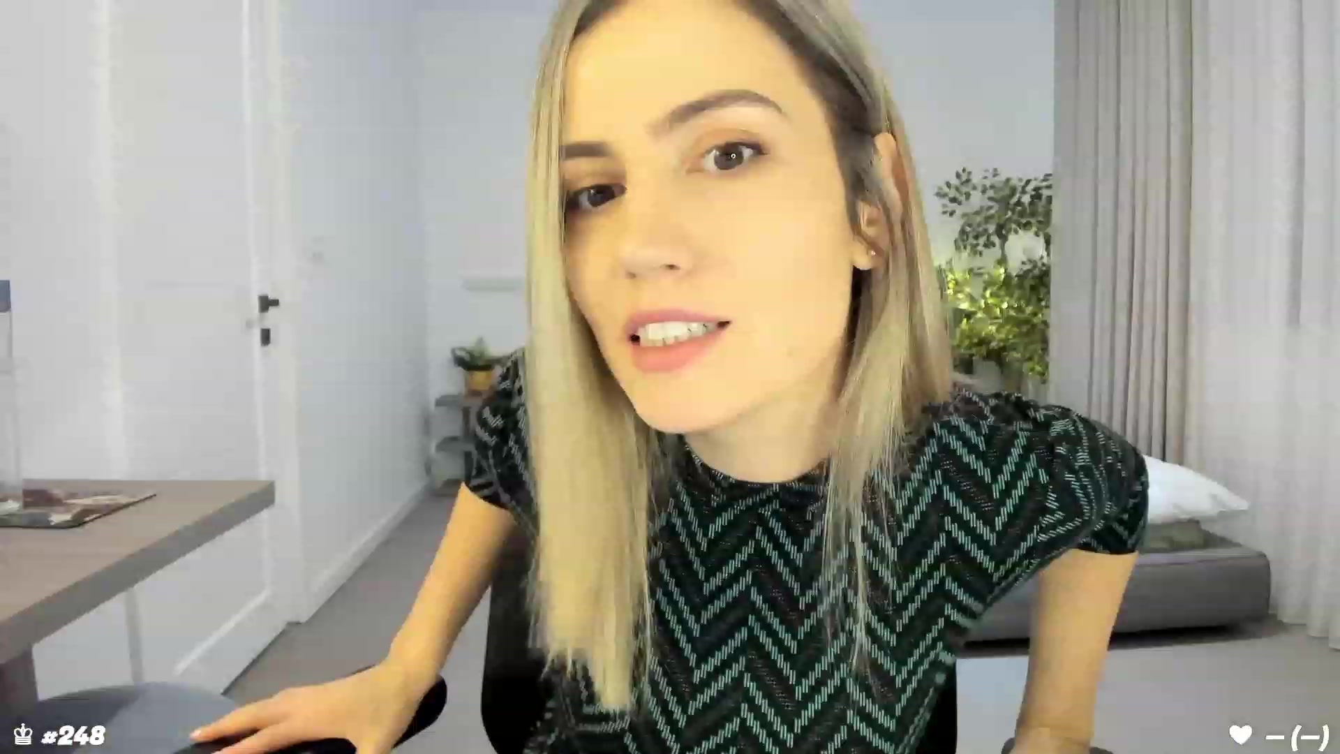 Gallery image thumbnail from happyendings_'s myfreecams stream on, 01/29/2024, 22:06 image 1 of 20